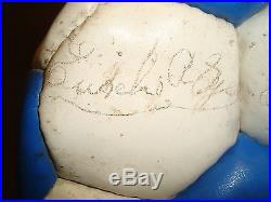 1950 URUGUAY SOCCER WORLD CUP CHAMPIONS ANUAL MEETING AUTOGRAPHED BALL IN 1993