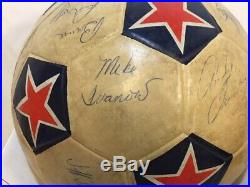 1977-78 Seattle Sounders Autographed NASL Soccer Ball Center Star Futbol