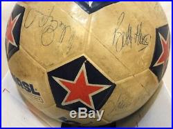 1977-78 Seattle Sounders Autographed NASL Soccer Ball Center Star Futbol