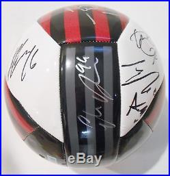 2015-16 AC Milan Team Signed Soccer Ball withCOA Futbol Premier League