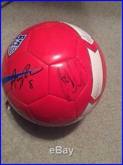 2015 WOMENS WORLD CUP USA TEAM SIGNED SOCCER BALL