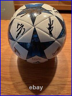 2017-2018 Real Madrid Team Signed Soccer Ball UEFA Cristiano Ronaldo Auto