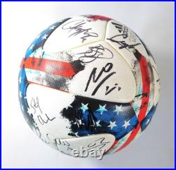 2017 Chicago Fire Red/White/Blue NATIVO OMB Team Signed Soccer Ball COA