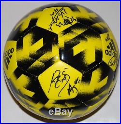 2018 COLUMBUS CREW (MLS) team signed soccer ball ZARDES- TRAPP WithCOA