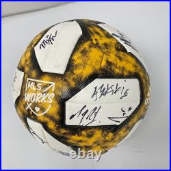 2019 Houston Dynamo Team Signed Soccer Ball Beckett & Fanatics COA