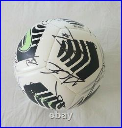 2021 USA Men's Soccer Team Signed Soccer Ball Concacaf Nations Pulisic Horvath