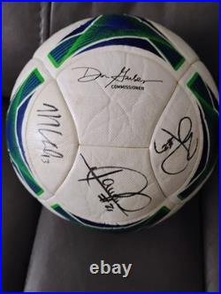 Adidas MLS FIFA Quality Pro Size 5 Soccer Ball Signed by multiple players