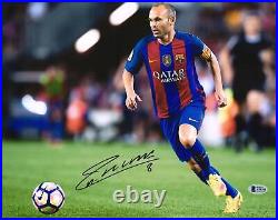 Andres Iniesta FC Barcelona Autographed 11 x 14 with Ball Photograph