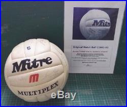 BURNLEY vs SOUTHEND UNITED OFFICIAL MATCH BALL 1982-83 SIGNED BY 26 PLAYERS COA