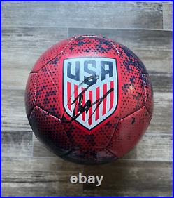 CHRISTIAN PULISIC signed soccer ball USMNT USA MENS SOCCER 6