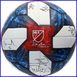 Chicago Fire Signed MU Soccer Ball 2019 Season with 22 Sigs A58948
