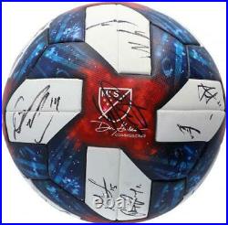 Chicago Fire Signed MU Soccer Ball 2019 Season with 22 Sigs A58952