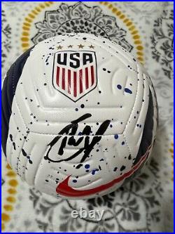 Christian Pulisic Signed/Autographed Nike Team USA Soccer Ball Beckett