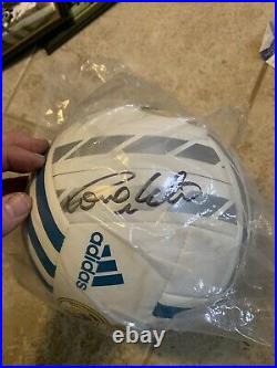 Christiano ronaldo autographed soccer ball. Beckett coa. Rare! Perfect