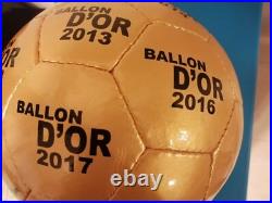 Cristiano Ronaldo Autographed Golden Ball edition Whith a Support Displey Cristiano Ronaldo Autographed Golden Ball edition Whith a Support Displey