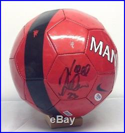 David Beckham Signed Manchester United Soccer Ball PSA/DNA Cert # Z36667