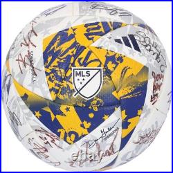 FC Cincinnati Signed Match-Used Soccer Ball from 2023 Season with20 Autos AE38386 FC Cincinnati Signed Match-Used Soccer Ball from 2023 Season with20 Autos AE38386