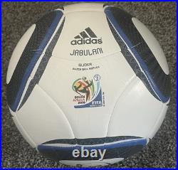 Landon Donovansignedsoccerballworld Cupadidasjabulaniusmnt2010coa