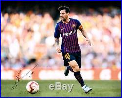 Lionel Messi FC Barcelona Autographed 16 x 20 Chasing Ball Photograph