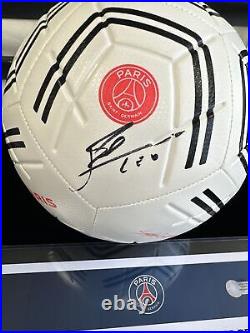 Lionel Messi Paris Saint-Germain Signed Game Ball Fanatics/Icons COA