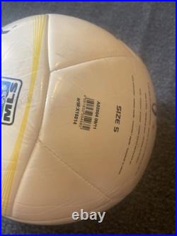 Los Angeles Galaxy Team Signed Autographed Soccer Ball Landon, Robbie Keane +