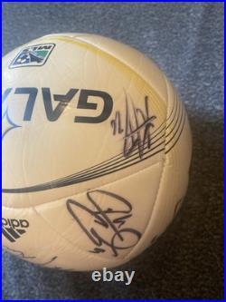 Los Angeles Galaxy Team Signed Autographed Soccer Ball Landon, Robbie Keane +