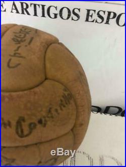 Official game used ball from 50's all signed Pelé, Coutinho, Dorval