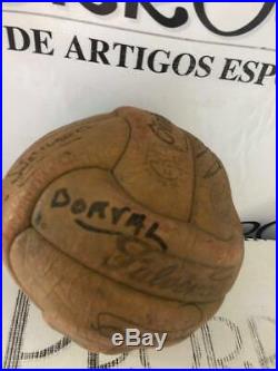 Official game used ball from 50's all signed Pelé, Coutinho, Dorval