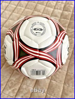 Pele Autographed Soccer Ball And 1991 Soccer Shots #101 Card