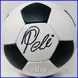 Pele Signed Soccer Ball Autographed Black and White PSA/DNA ITP COA