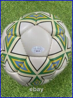 Pele Signed Soccer Ball JSA LOA Rare Umbro Ball To Shawee