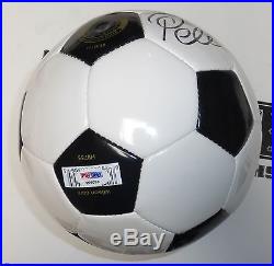 Pele Signed Soccer Ball PSA/DNA COA Brazil World Cup 1958 1962 1970 Autograph