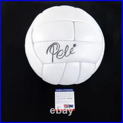 Pelé Signed Throwback Soccer Ball Futbol Autographed Auto PSA DNA Authenticated Pelé Signed Throwback Soccer Ball Futbol Autographed Auto PSA DNA Authenticated
