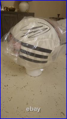 Roberto Carlos Hand Signed Real Madrid Soccer Ball Roberto Carlos Hand Signed Real Madrid Soccer Ball