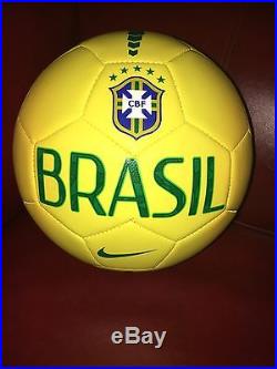 Ronaldinho Guacho Signed Brazil Nike Soccer Ball With Exact Proof Very Rare