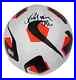 Ronaldinho_Signed_Nike_Soccer_Ball_with_Beckett_COA_01_efxs