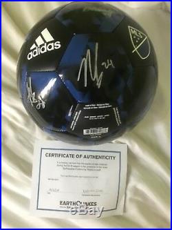 Sam Jose earthquakes Signed Soccer Ball With Certificate Of Authenticity
