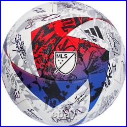 San Jose Earthquakes Signed MU Soccer Ball from 2023 MLS Season with32 Signatures