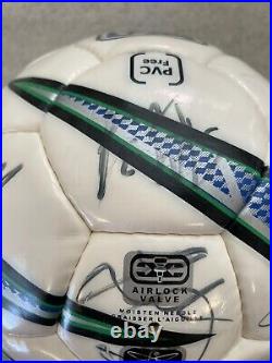 San Jose Earthquakes Team Signed Soccer Ball MLS Vintage Ball Landon Donovan