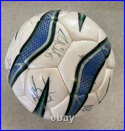 San Jose Earthquakes Team Signed Soccer Ball MLS Vintage Ball Landon Donovan