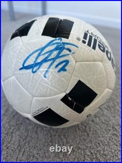 Signed soccer ball, signed by Vini jr, Casemiro, Hazard, Alexandro, Camavinga