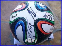 Team Usasignedsoccerballmntdempseyaltidorejonesbradleybeckerman++proof