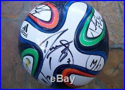 Team Usasignedsoccerballmntdempseyaltidorejonesbradleybeckerman++proof