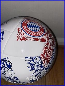 Thomas Muller Signed Bayern Munich Fc Logo Full Size Soccer Ball Coa