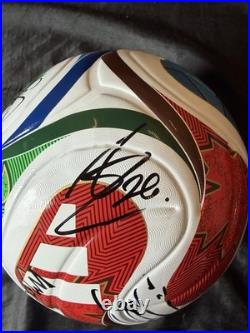 USA Men's National Team Signed Size 5 Soccer Ball McKennie, Dest + 6