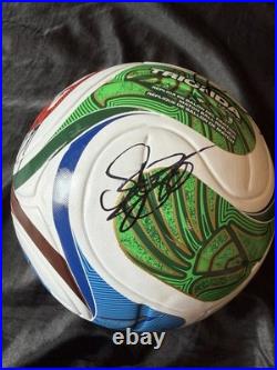 USA Men's National Team Signed Size 5 Soccer Ball McKennie, Dest + 6