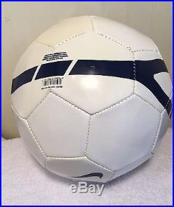 USWNT Women's US Soccer Team Signed Autographed Ball Hope Solo Becky Sauerbraun