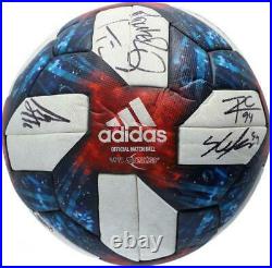 Vancouver Whitecaps FC Signed MU Soccer Ball 2019 Season with 19 Sigs