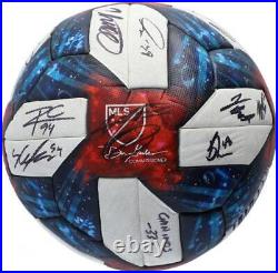 Vancouver Whitecaps FC Signed MU Soccer Ball 2019 Season with 19 Sigs