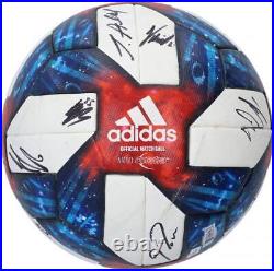 Vancouver Whitecaps FC Signed MU Soccer Ball 2019 Season with 20 Sigs